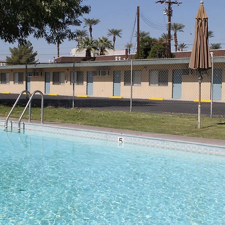 Indio Holiday Motel Экстерьер фото