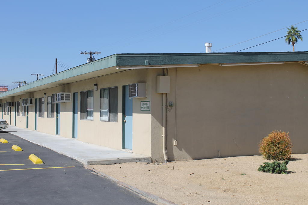 Indio Holiday Motel Экстерьер фото