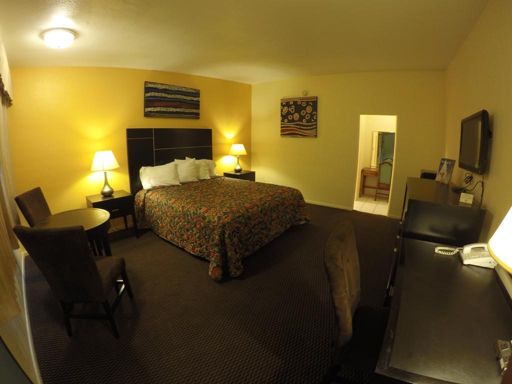 Indio Holiday Motel Экстерьер фото