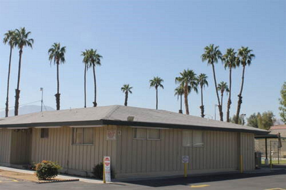 Indio Holiday Motel Экстерьер фото